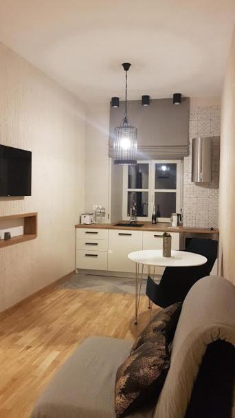 Lviv Wall Street Apt Экстерьер фото