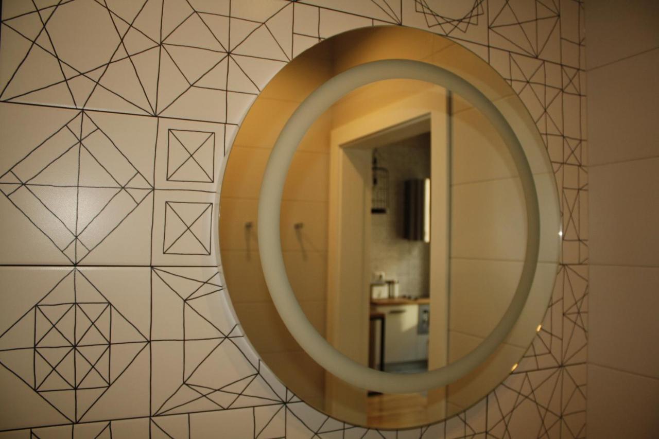 Lviv Wall Street Apt Экстерьер фото
